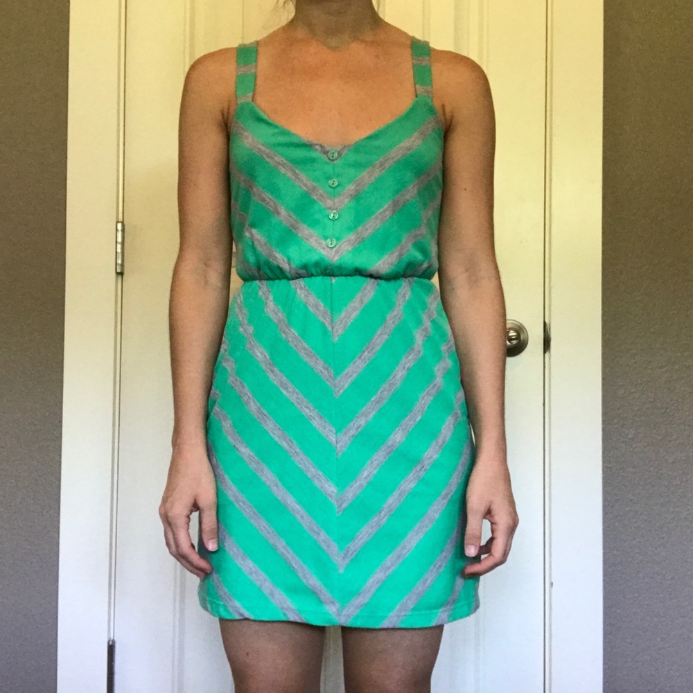 Mimi Chica sleeveless striped blouson dress